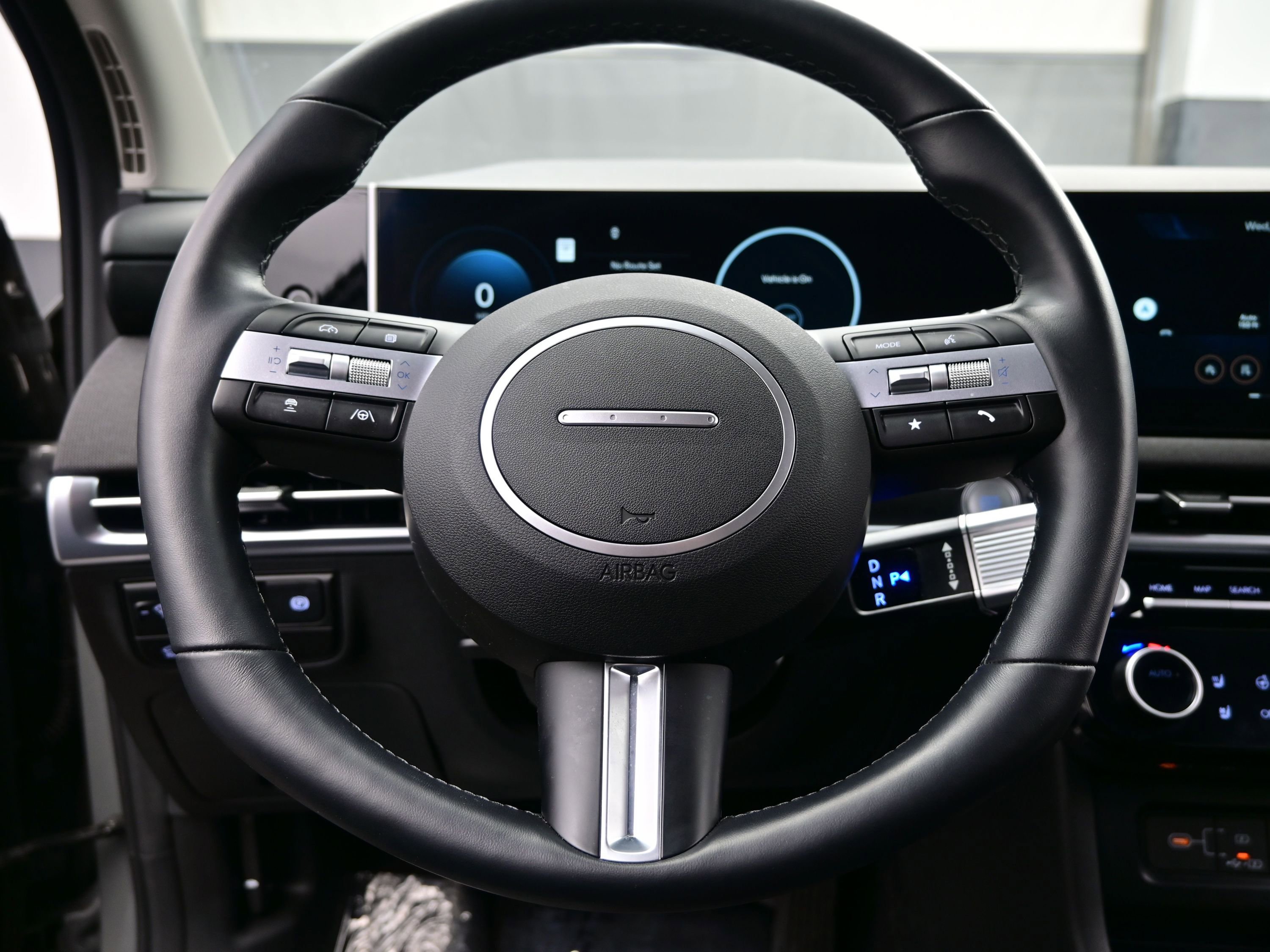 Certified 2025 Hyundai Tucson Limited image 25