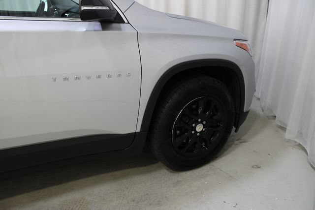 Used 2021 Chevrolet Traverse LT FWD image 37