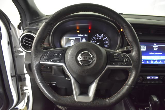 Used 2021 Nissan Kicks SR w/ SR Premium Package FWD image 15