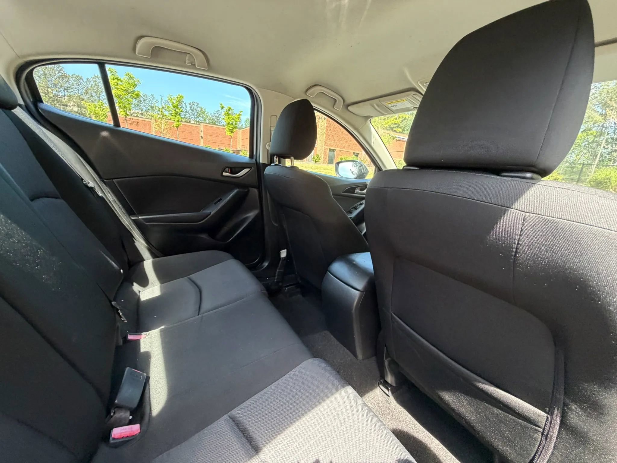 Used 2016 MAZDA MAZDA3 i Sport image 14