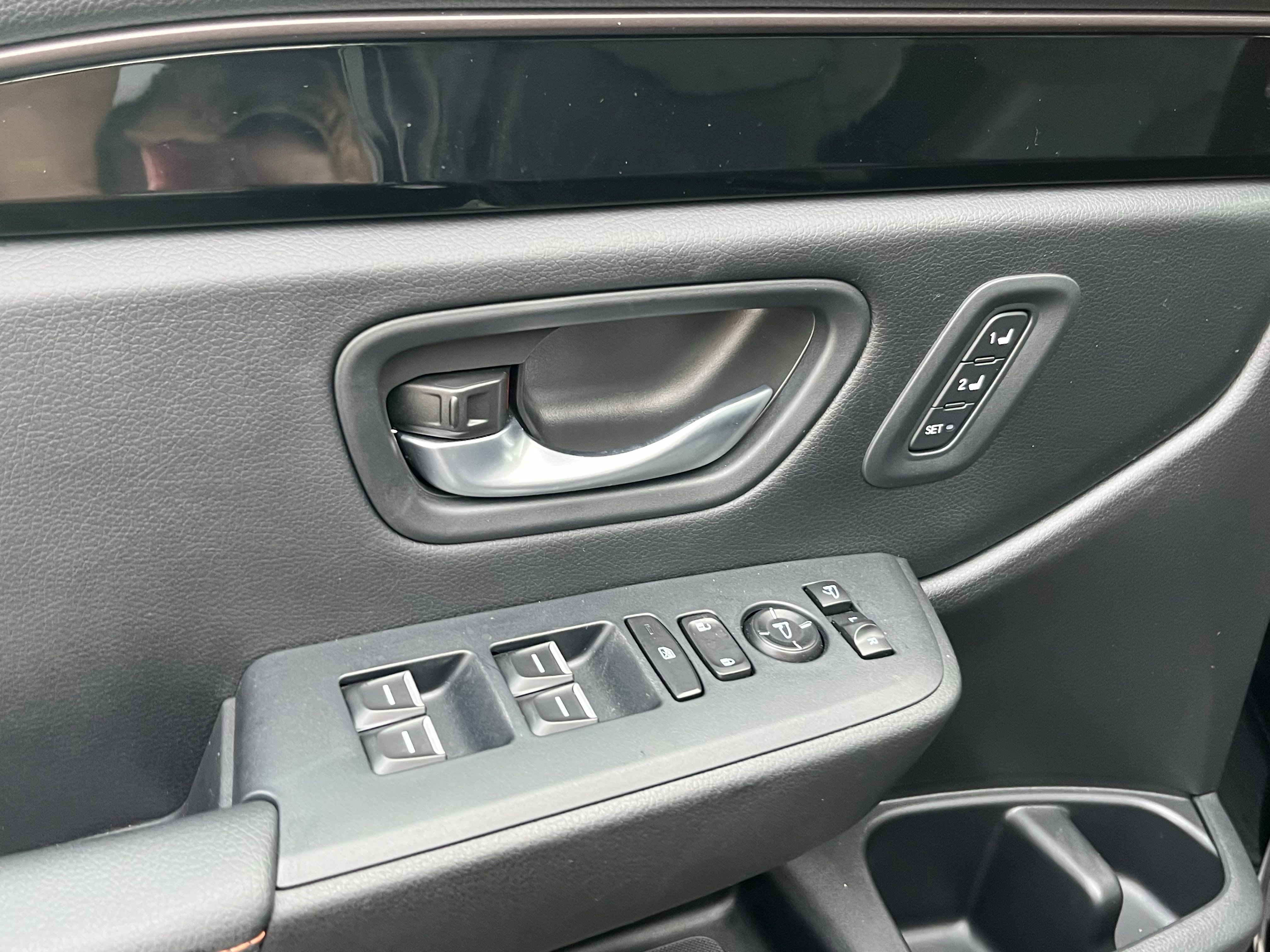 Certified 2025 Honda Pilot TrailSport image 20