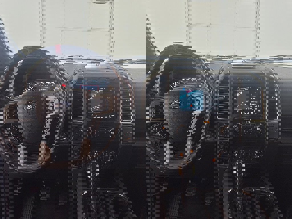 Used 2018 Ford F150 Raptor w/ Equipment Group 802A Luxury image 19