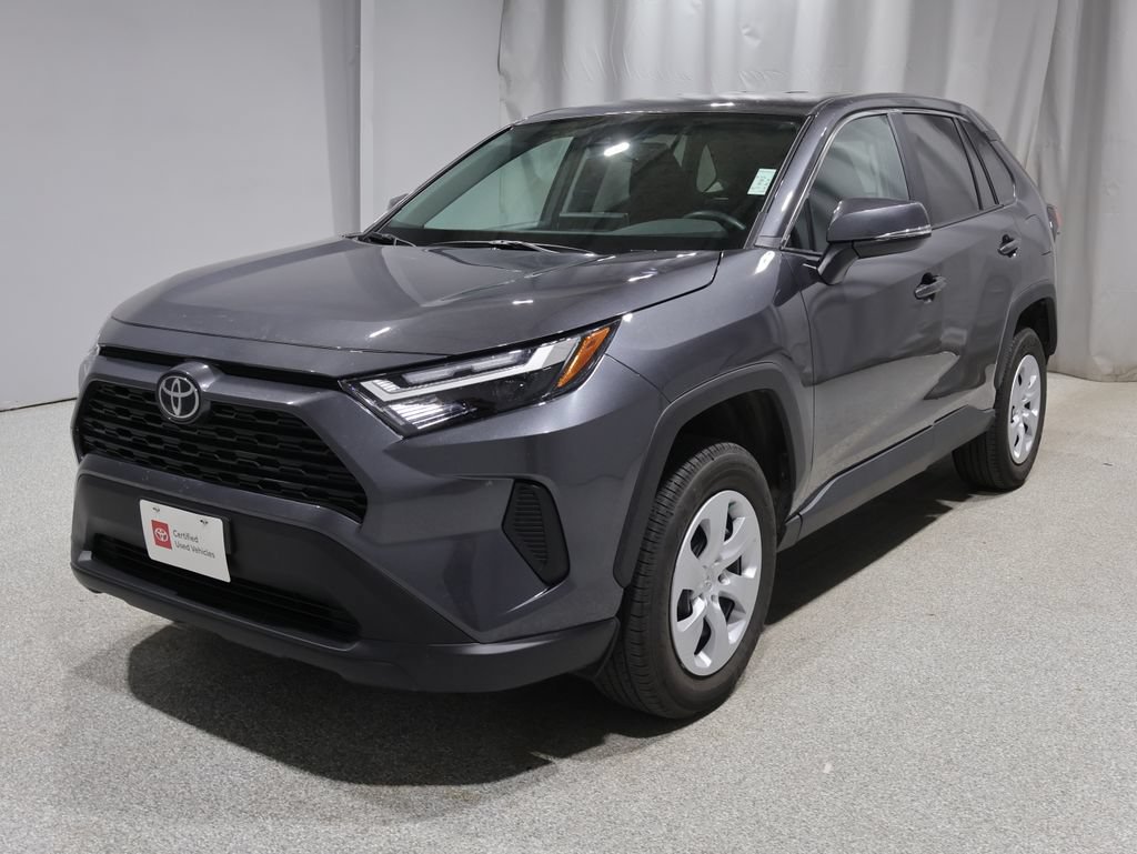 Certified 2024 Toyota RAV4 LE AWD/4WD image 7