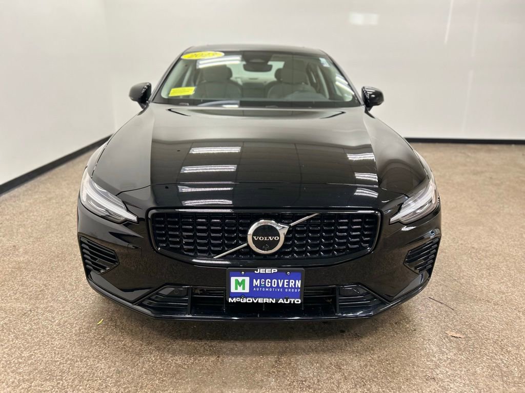 Used 2023 Volvo S60 T8 Plus image 9