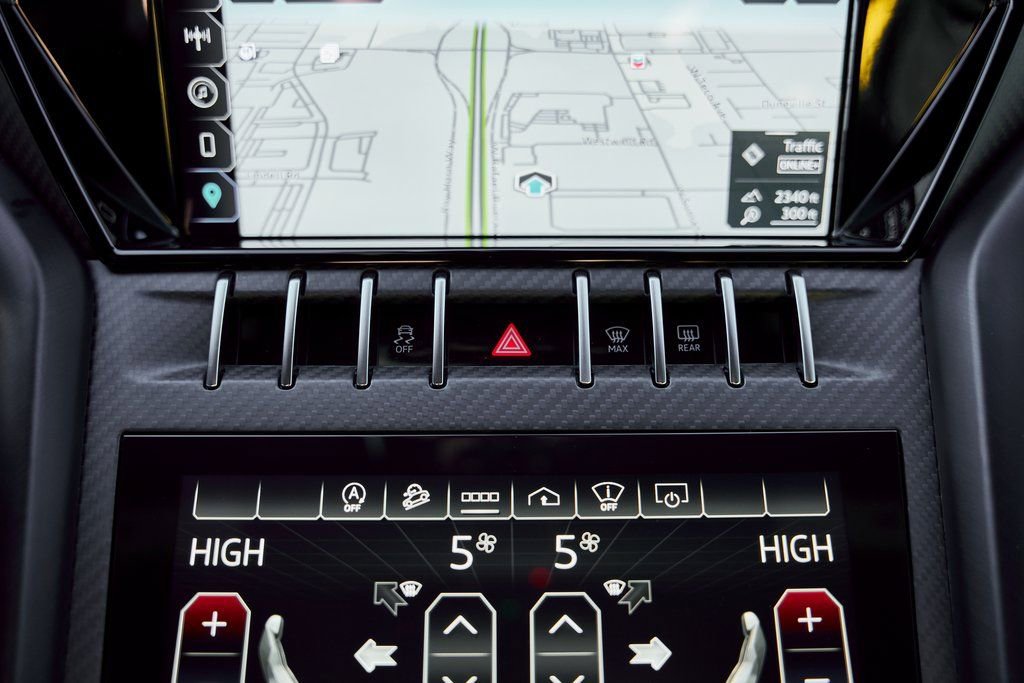 Used 2024 Lamborghini Urus Performante image 70
