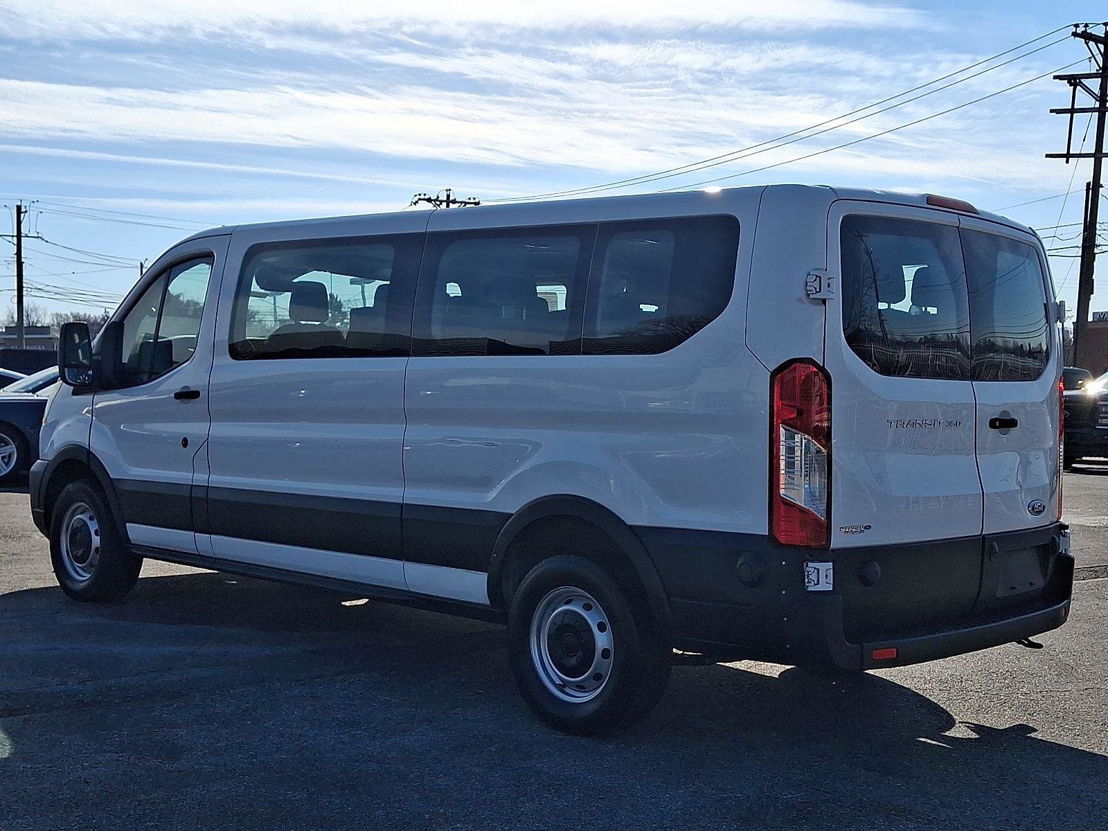 Used 2020 Ford Transit 350 XL image 4