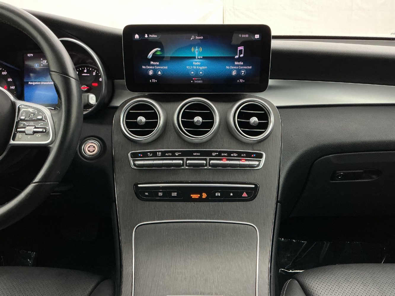 Used 2021 Mercedes-Benz GLC 300 4MATIC image 29