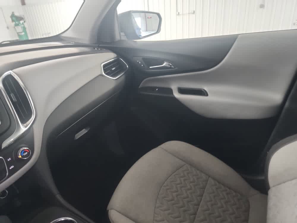 Used 2024 Chevrolet Equinox LS w/ LS Convenience Package FWD image 26