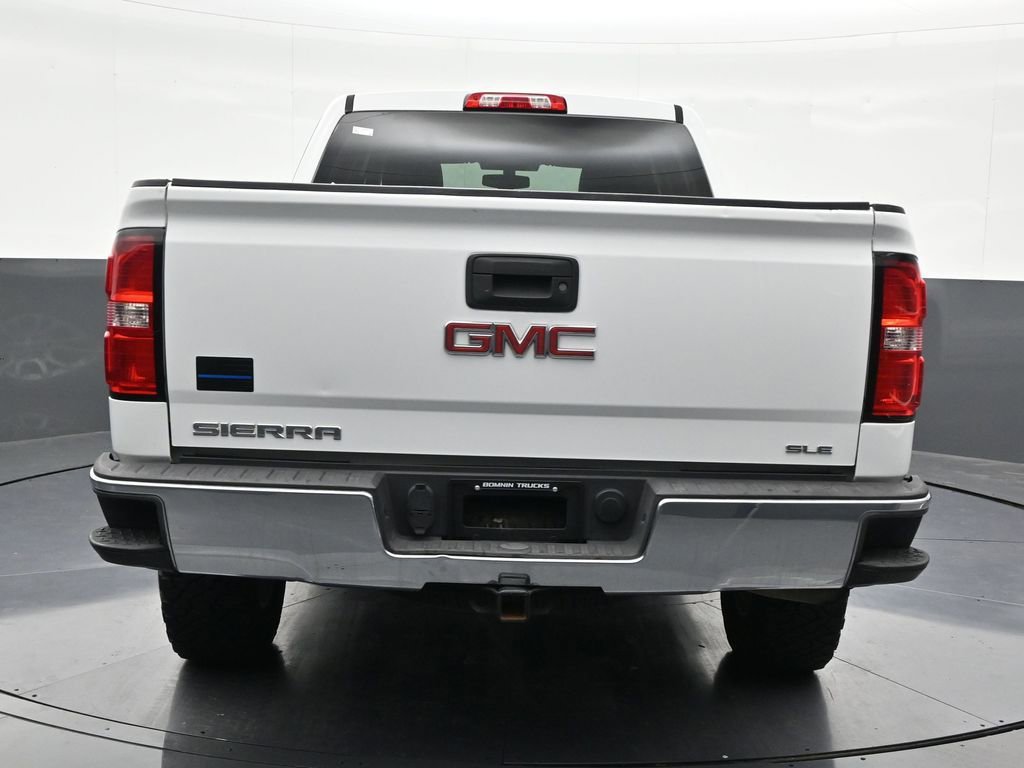 Used 2018 GMC Sierra 1500 SLE w/ Suspension Package, Off-Road image 4