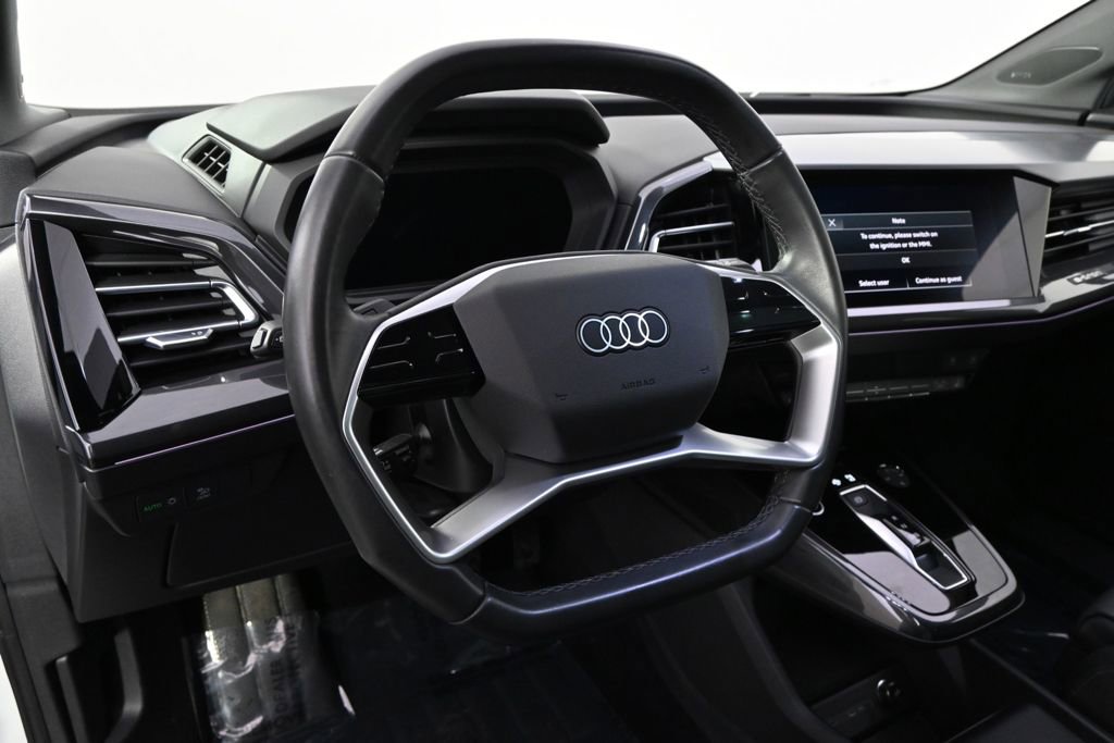Used 2022 Audi Q4 e-tron Prestige image 11