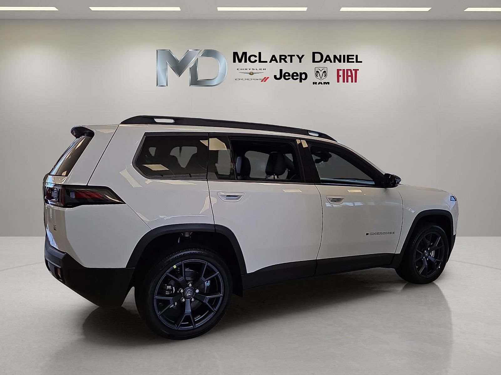 New 2026 Jeep Cherokee Limited AWD/4WD image 4