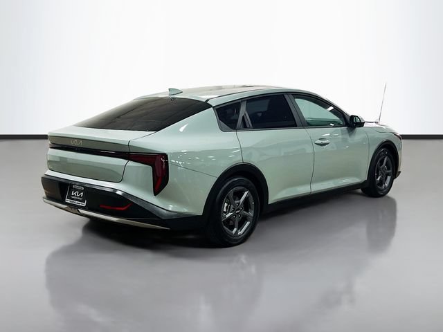 Certified 2025 Kia K4 FWD image 7