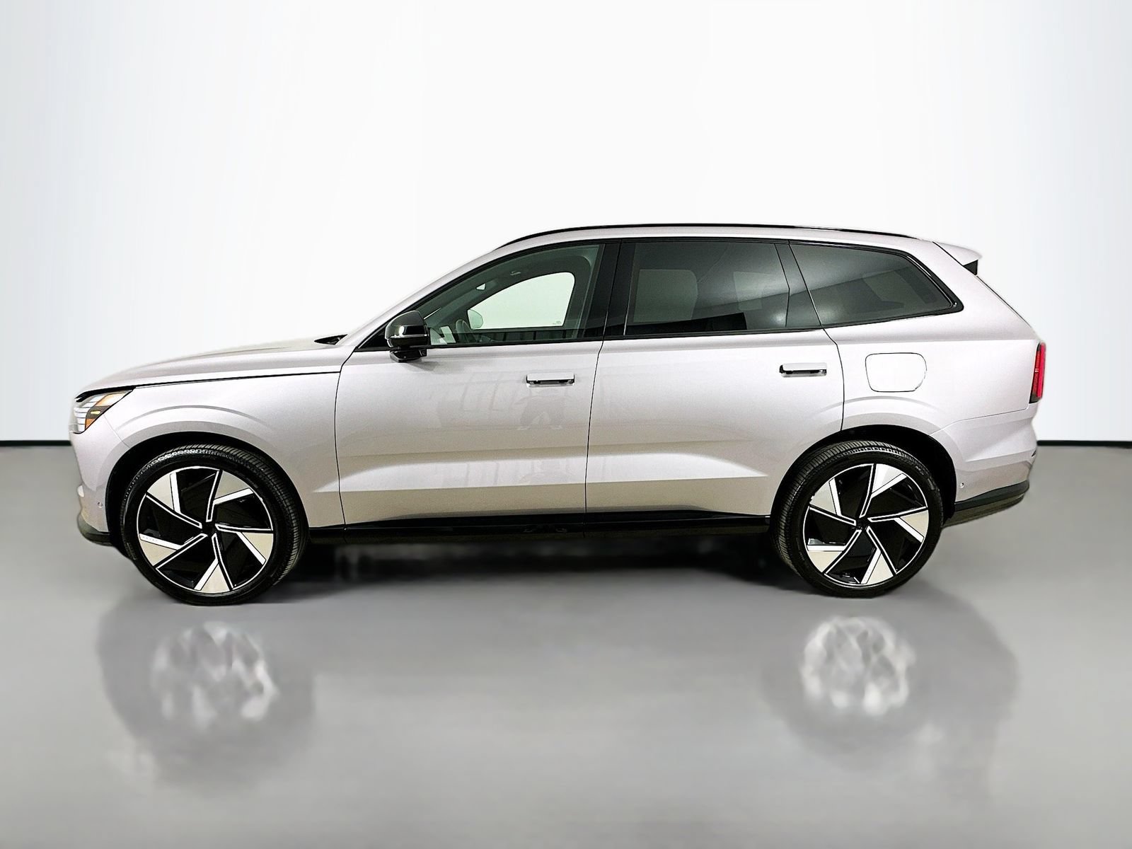 New 2026 Volvo EX90 Ultra AWD/4WD image 8