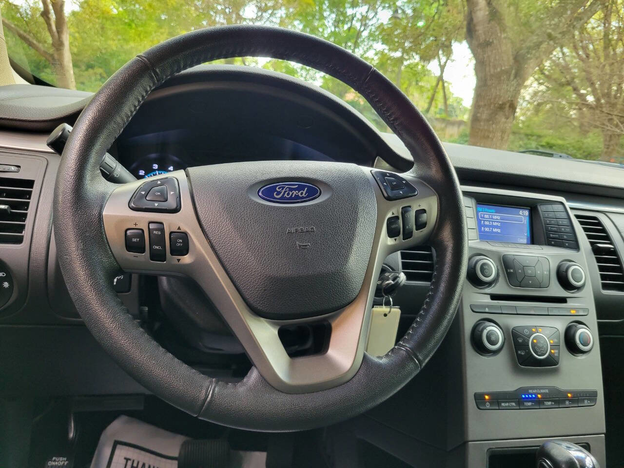 Used 2019 Ford Flex SE image 24