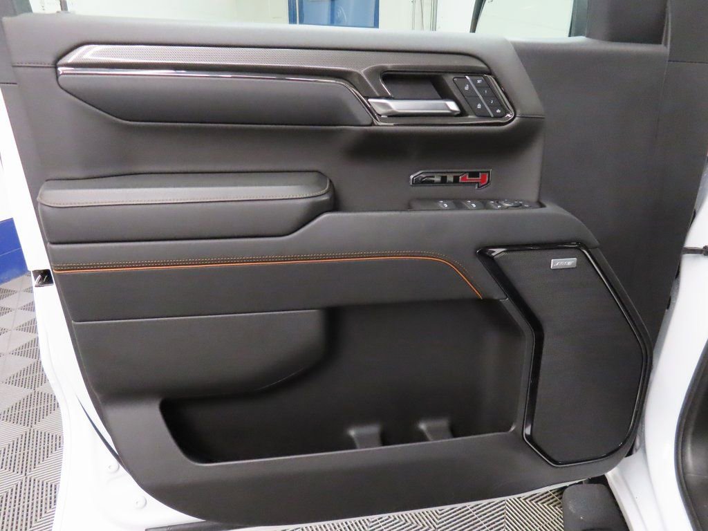 Used 2024 GMC Sierra 1500 AT4 w/ Technology Package image 76