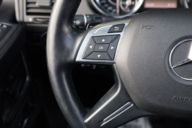 Used 2015 Mercedes-Benz G 63 AMG 4MATIC image 29
