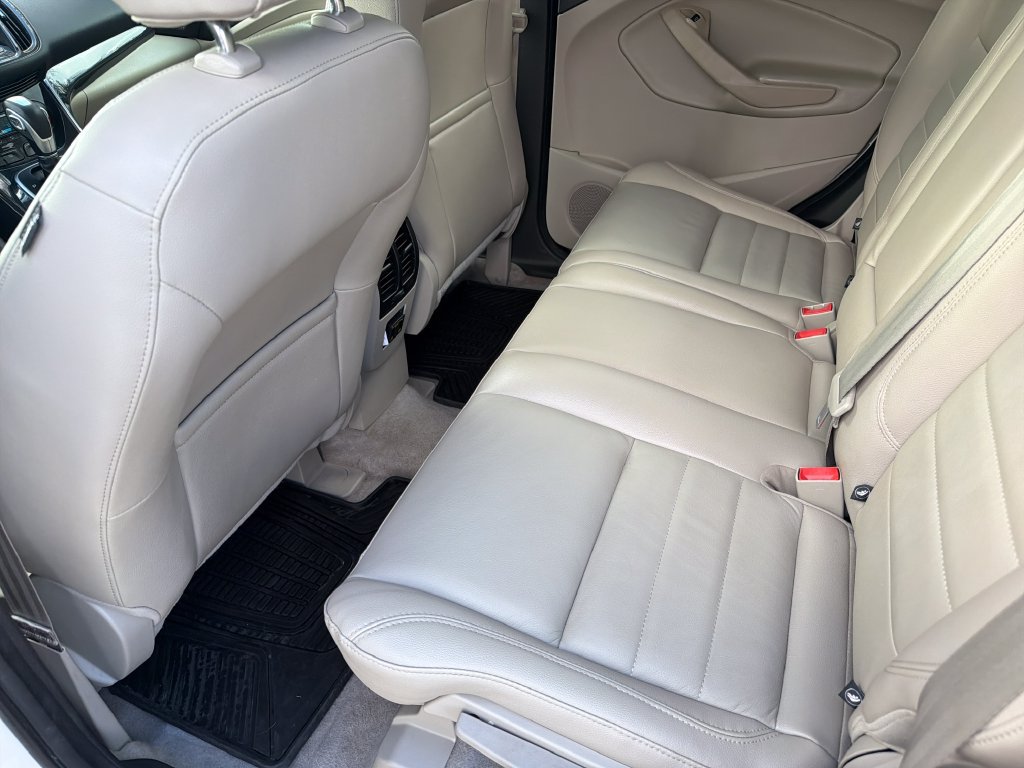 Used 2014 Ford Escape Titanium FWD image 31