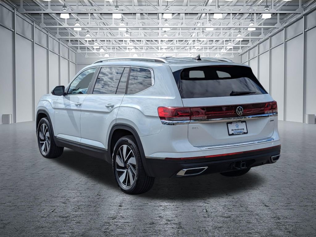 Used 2025 Volkswagen Atlas SEL AWD/4WD image 3