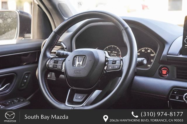 Used 2025 Honda Pilot TrailSport image 15