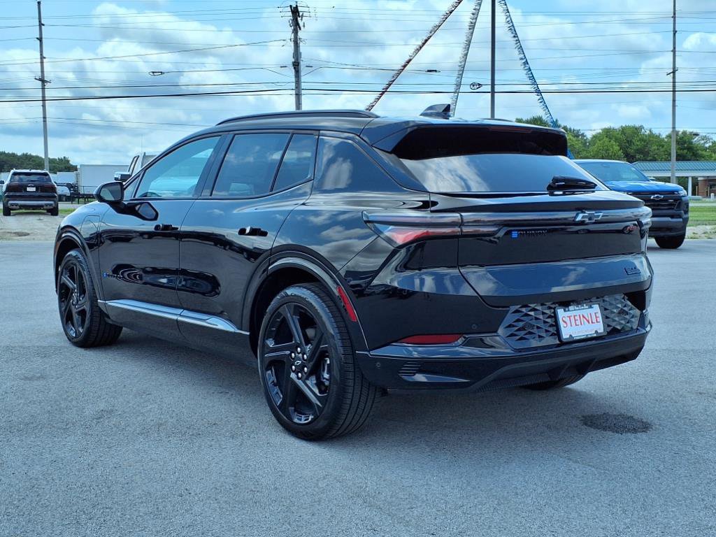 Used 2024 Chevrolet Equinox EV RS image 10