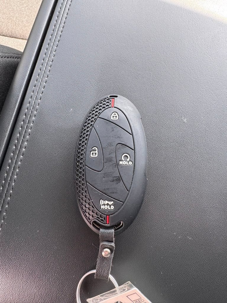 Used 2025 Hyundai Santa Fe SE FWD image 30