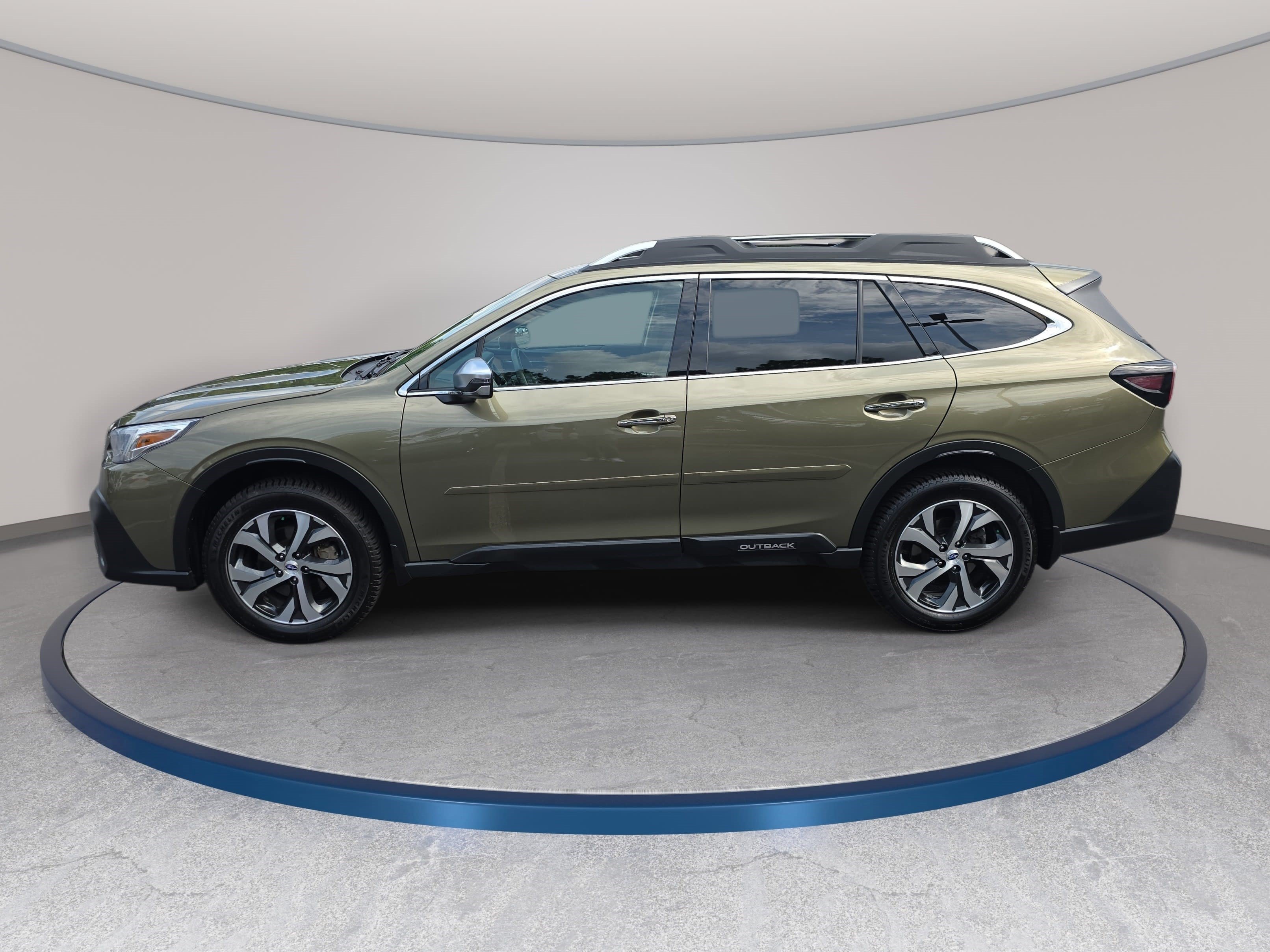 Used 2022 Subaru Outback Touring XT AWD/4WD image 8