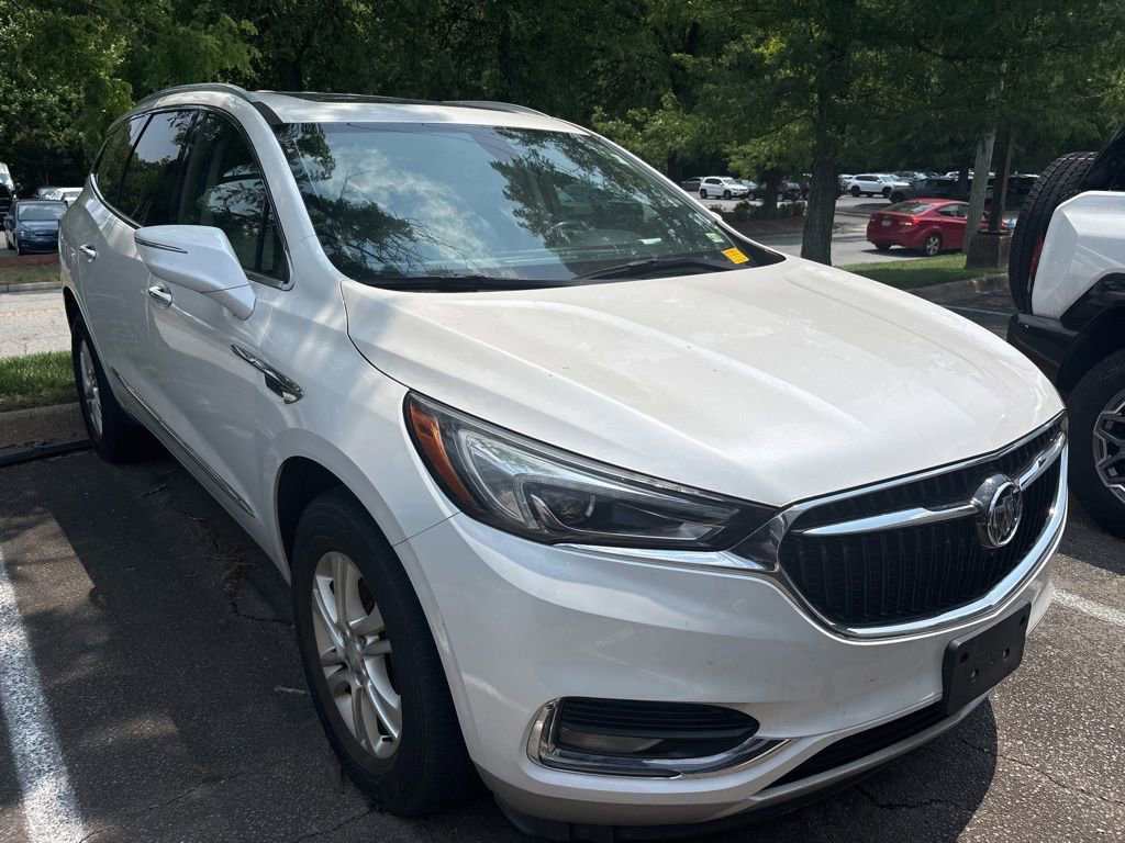 Used 2018 Buick Enclave Essence image 4