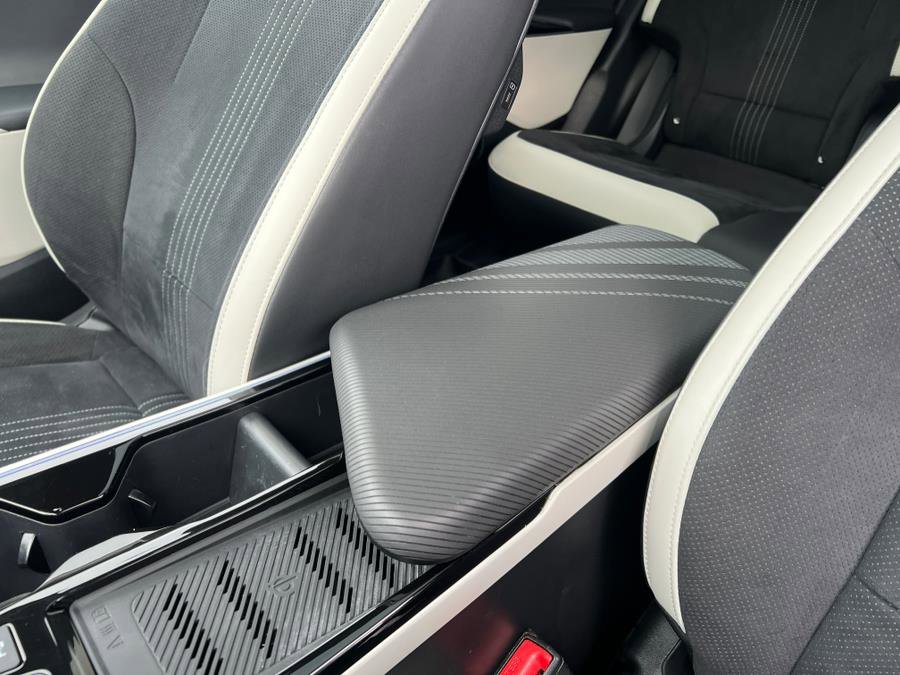 Used 2023 Kia EV6 GT-Line w/ GT-Line Suede Seat Package image 34