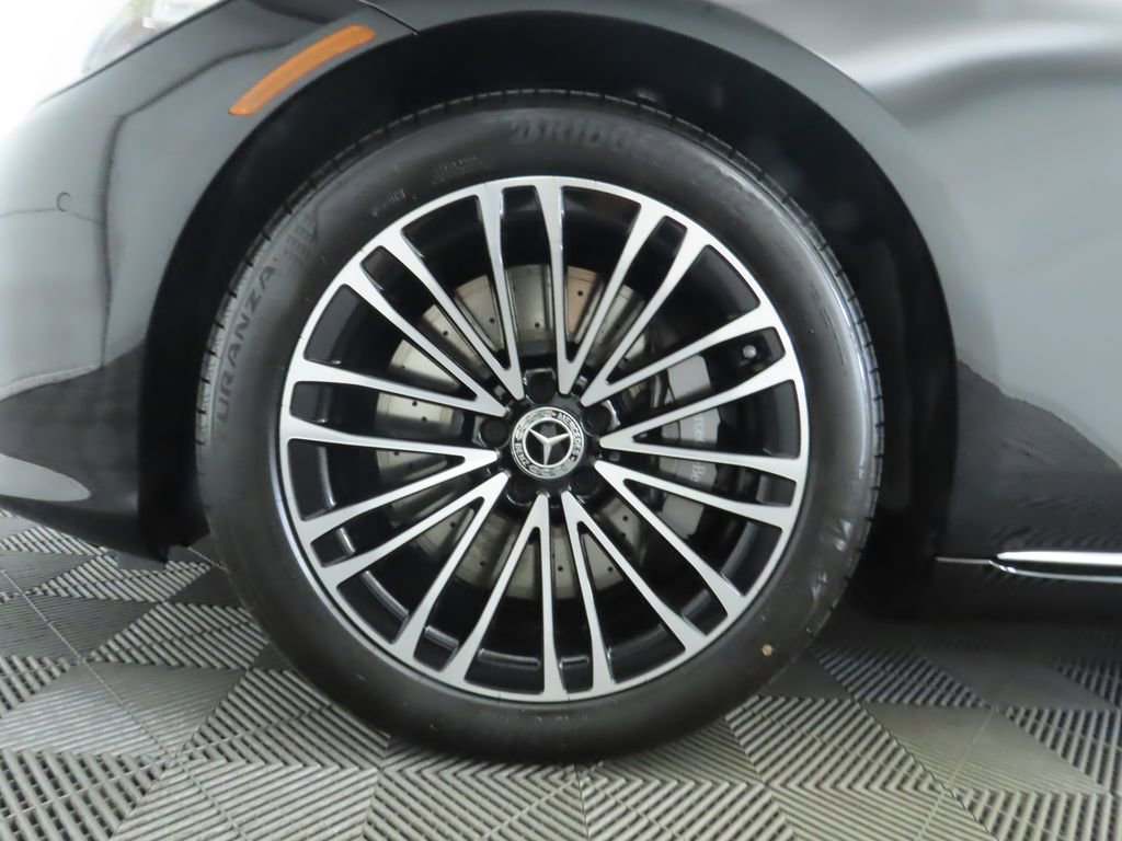 New 2026 Mercedes-Benz S 580e 4MATIC Sedan image 32