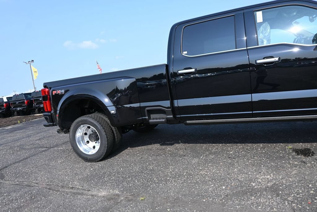 New 2026 Ford F450 Platinum w/ Platinum Plus Package AWD/4WD image 12