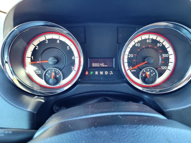 Used 2015 Dodge Grand Caravan American Value Package FWD image 21