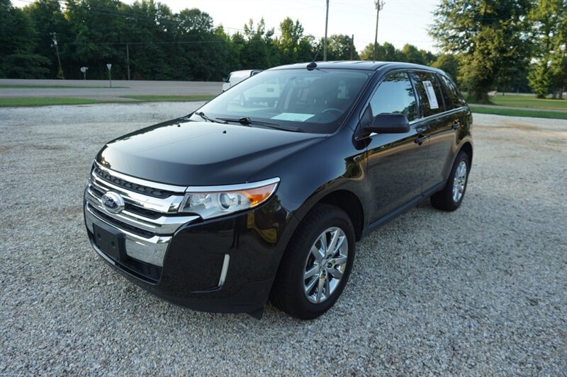 Used 2012 Ford Edge Limited w/ Driver Entry Pkg FWD image 6