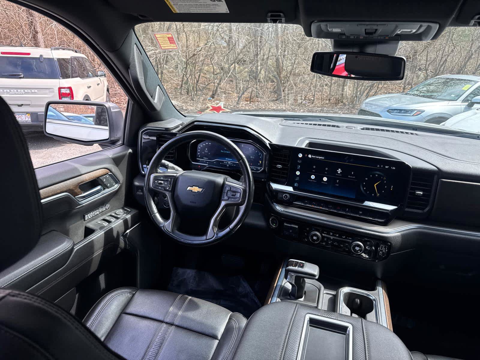 Used 2022 Chevrolet Silverado 1500 High Country AWD/4WD image 32