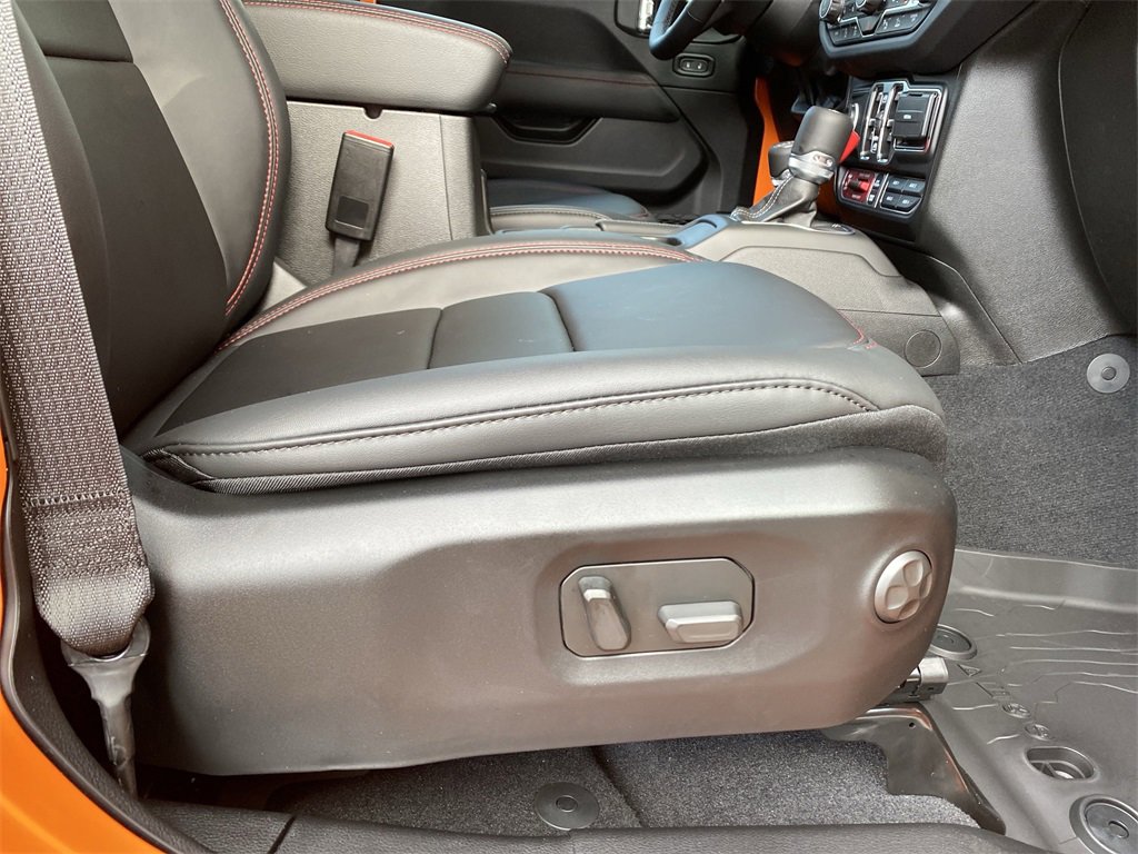 New 2025 Jeep Gladiator Rubicon w/ Safety Group image 35