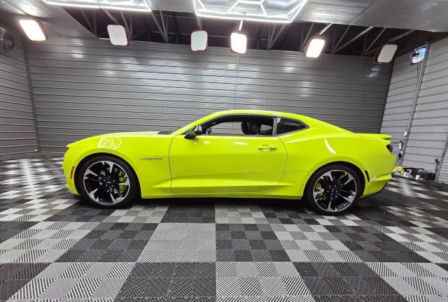 Used 2020 Chevrolet Camaro SS RWD image 9