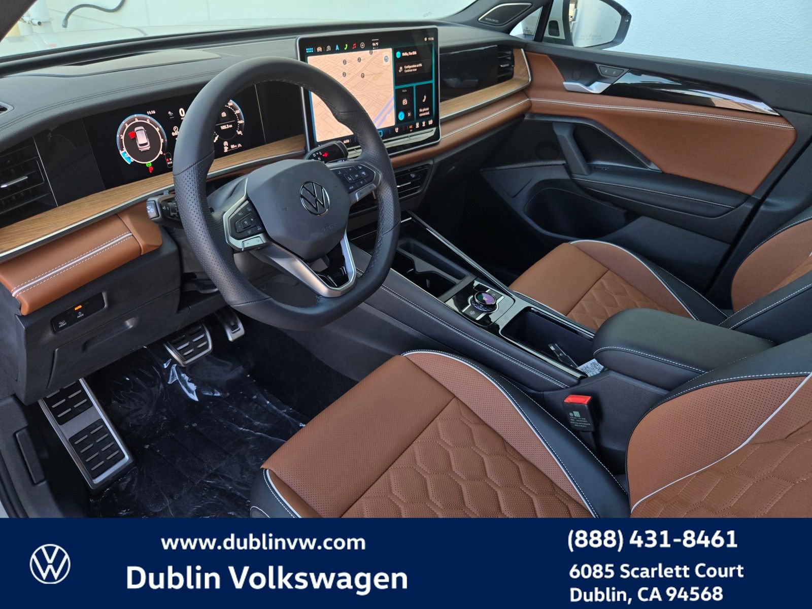 New 2026 Volkswagen Tiguan SEL R-Line AWD/4WD image 9