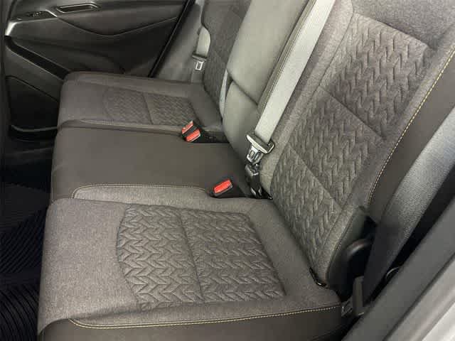 Used 2024 Chevrolet Equinox LT AWD/4WD image 15