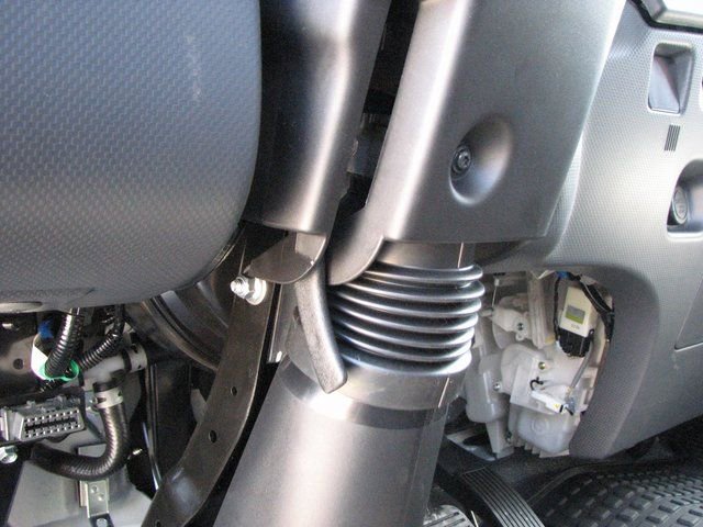 New 2024 Chevrolet Low Cab Forward 5500XG image 26