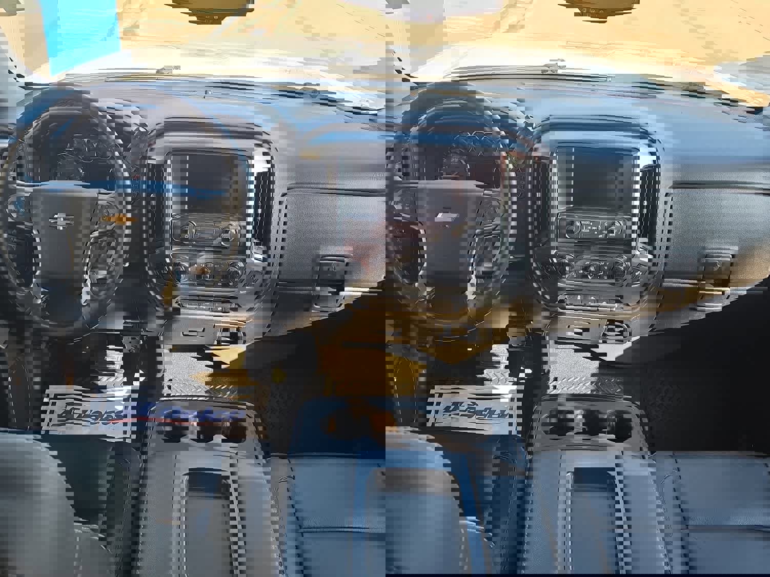 Used 2015 Chevrolet Silverado 1500 LTZ Z71 image 30