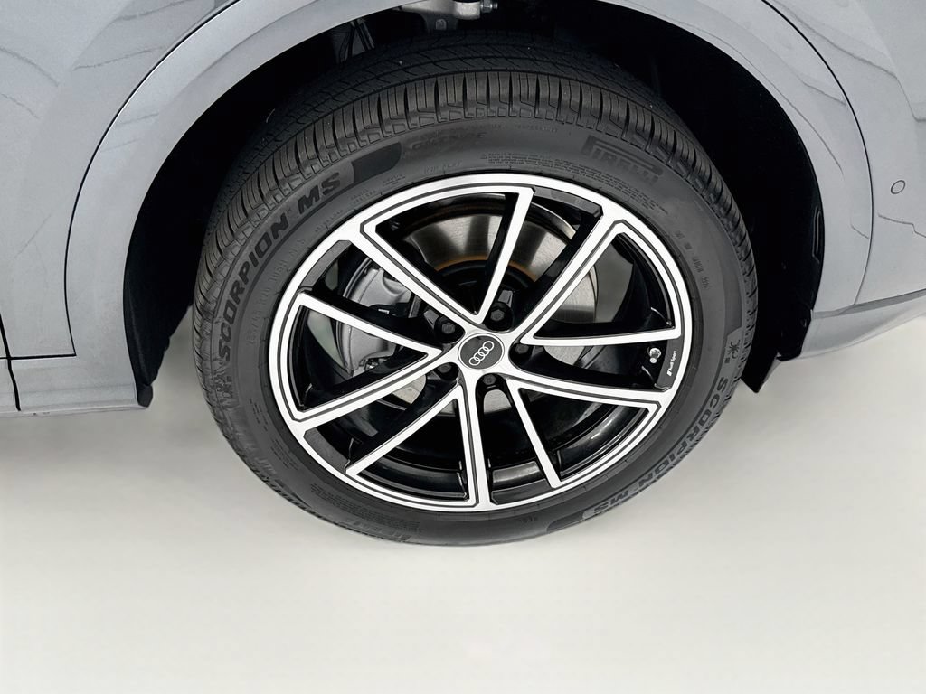 New 2026 Audi Q5 Premium AWD/4WD image 32