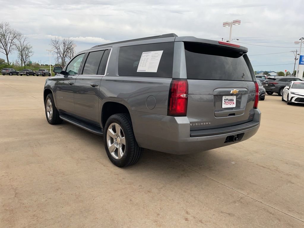 Used 2019 Chevrolet Suburban LT AWD/4WD image 8