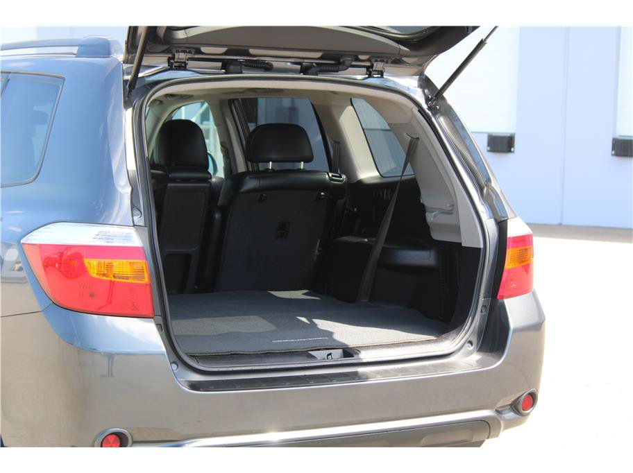 Used 2010 Toyota Highlander SE AWD/4WD image 14