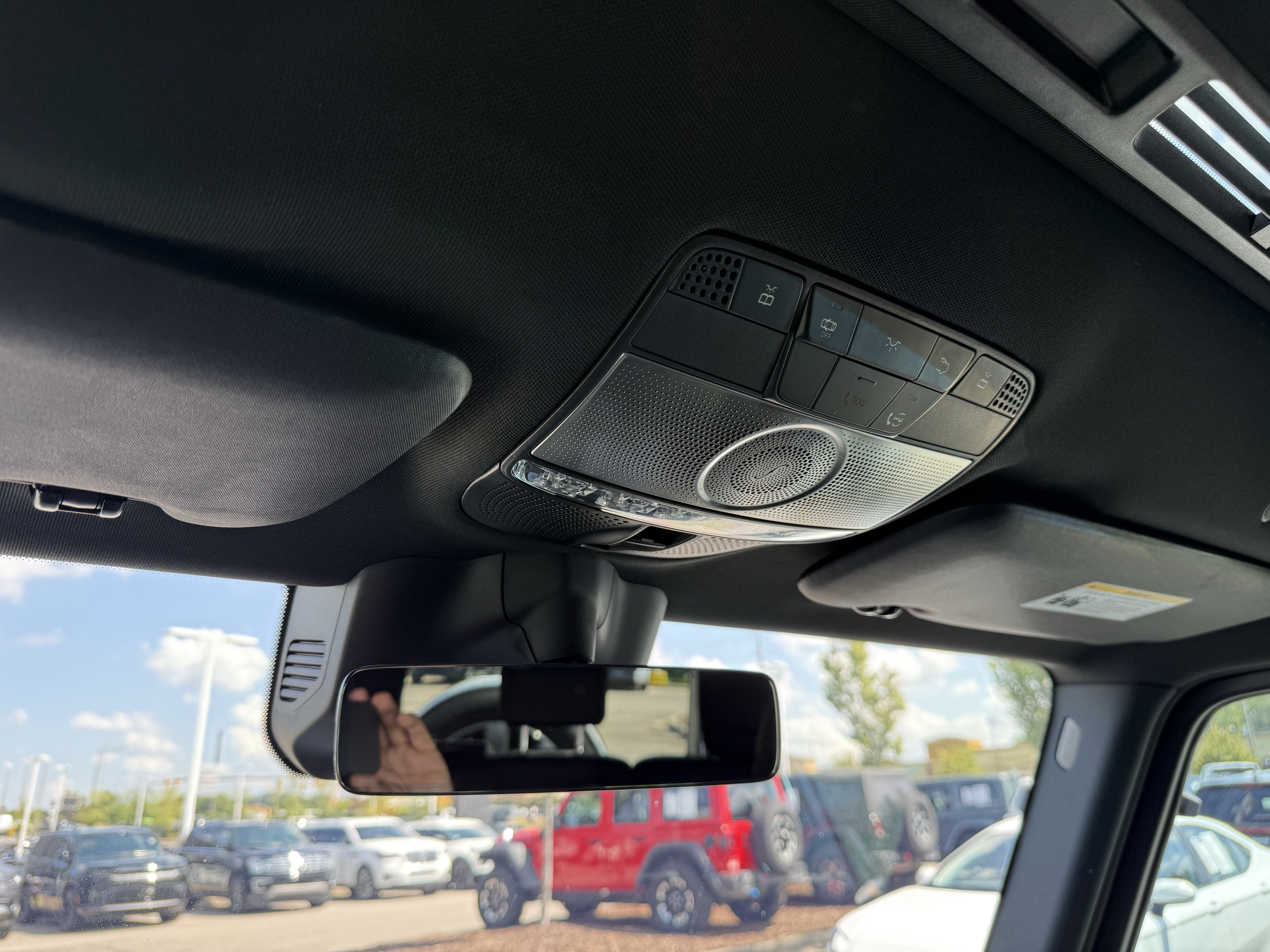 Used 2024 Mercedes-Benz G 550 image 29