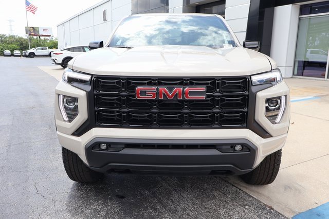 New 2026 GMC Canyon Elevation w/ Convenience Package image 2