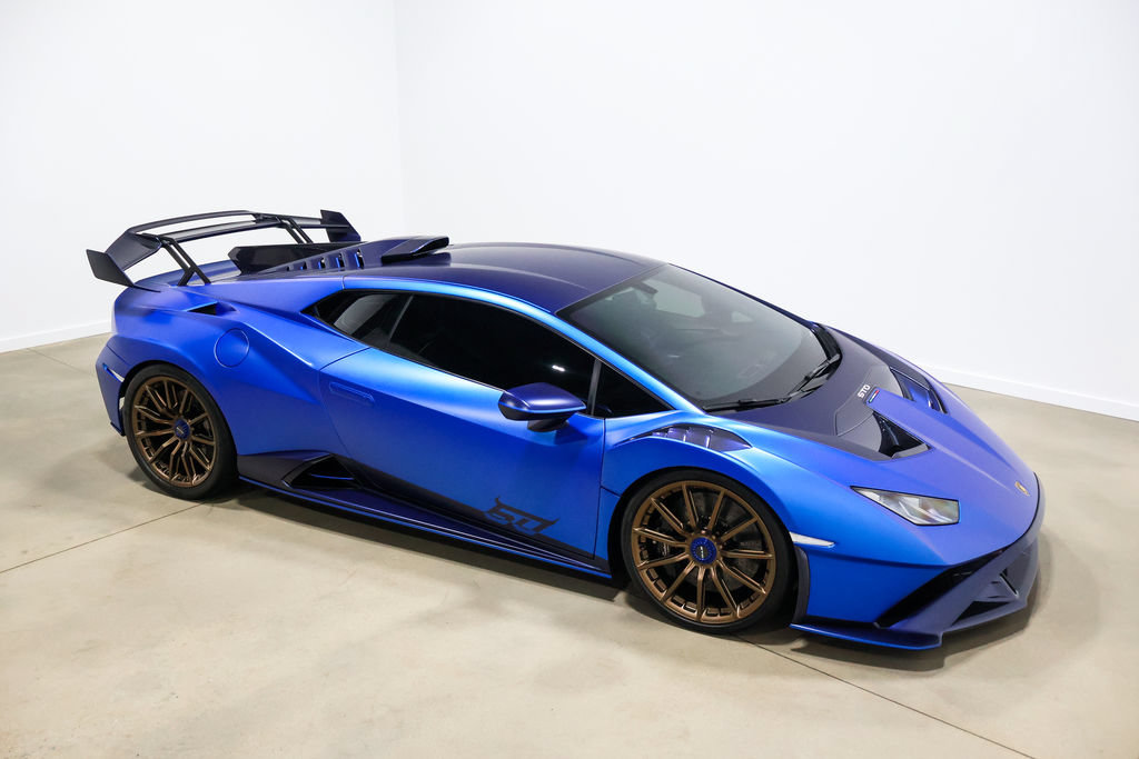 Used 2023 Lamborghini Huracan STO RWD image 89