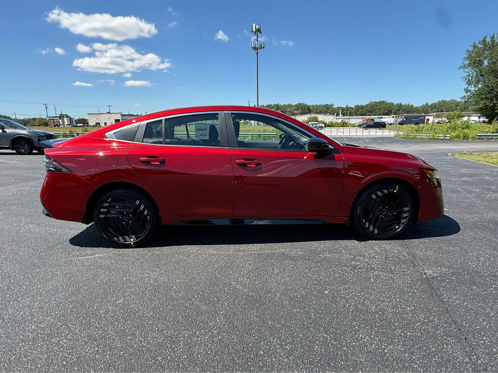 New 2026 Nissan Sentra SR FWD image 9