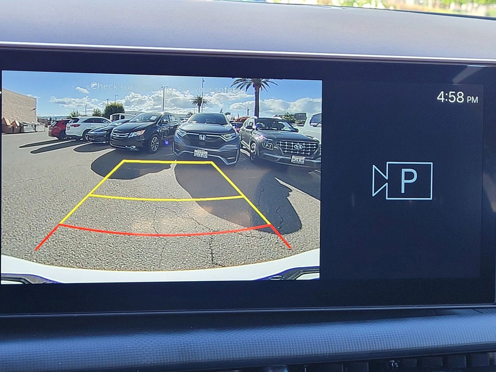 Certified 2025 Hyundai Tucson SE image 27