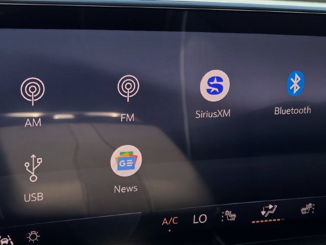 New 2026 Buick Enclave Sport Touring w/ Power Package FWD image 6