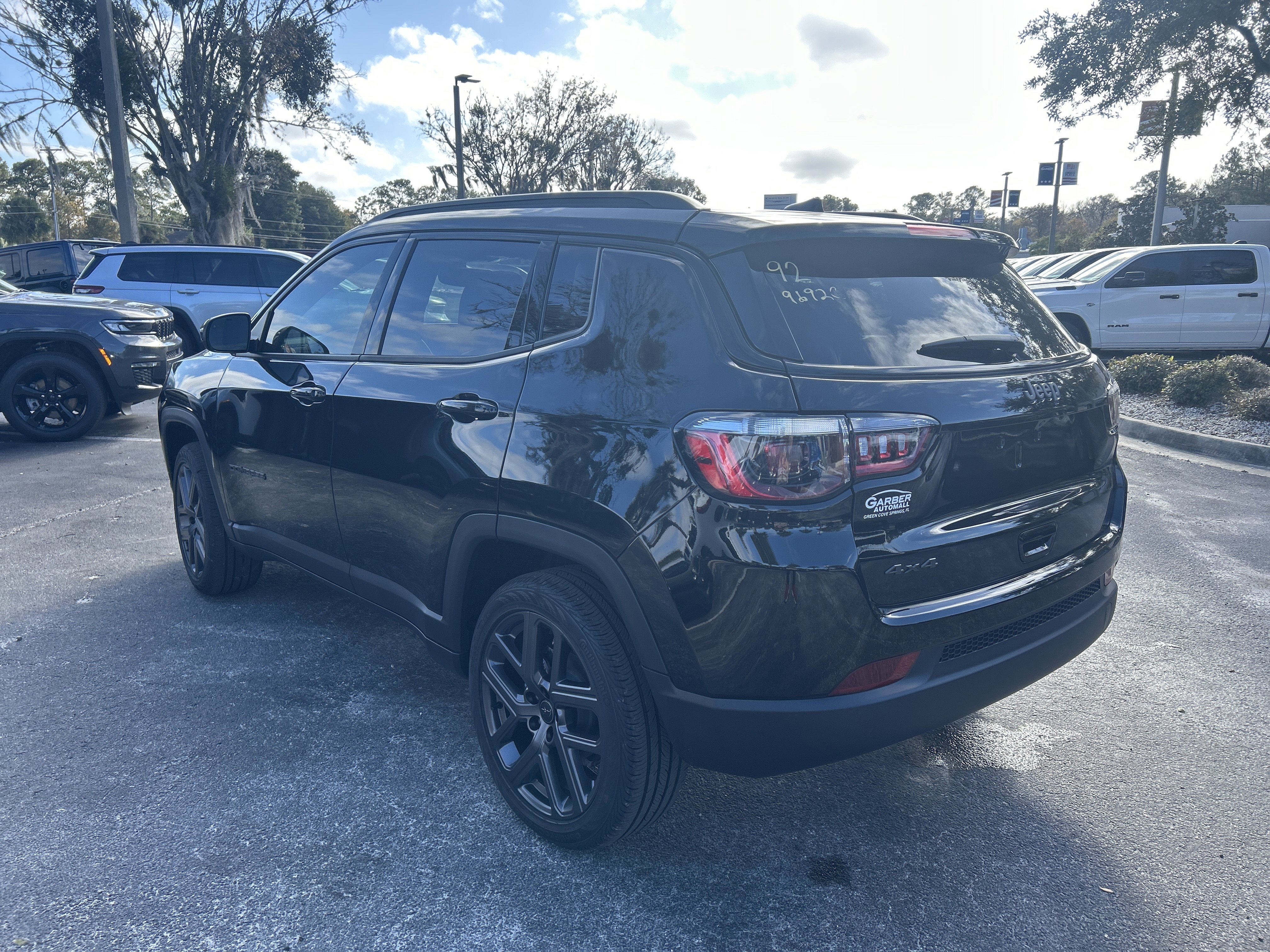 New 2026 Jeep Compass Latitude image 5