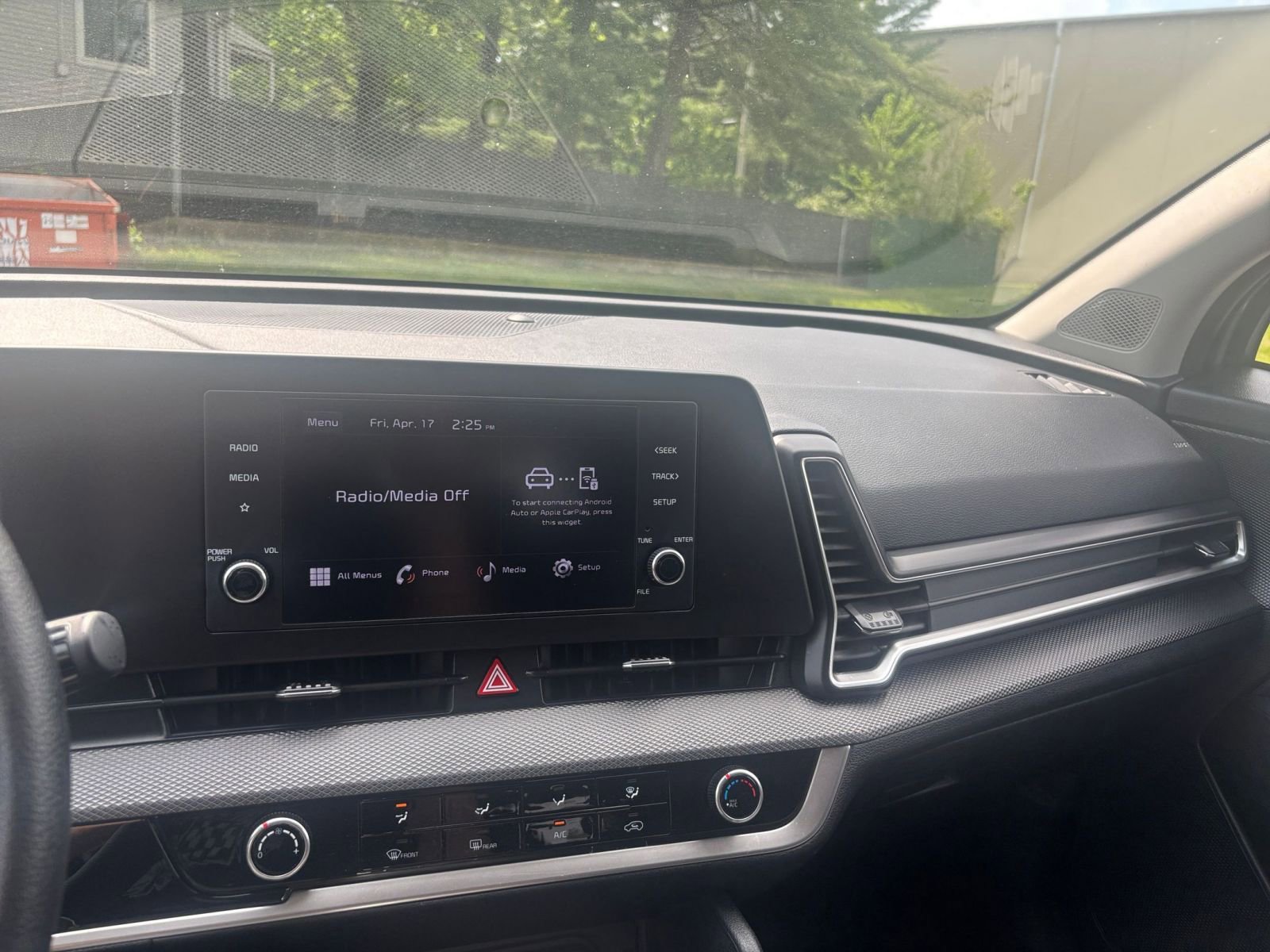 Used 2025 Kia Sportage LX image 33